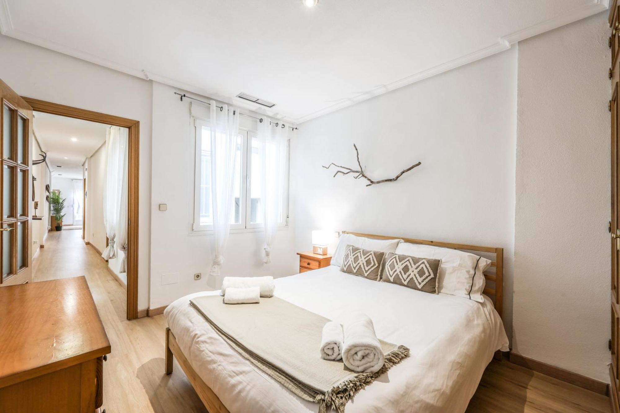 Top Gran Via Houses Madrid Exterior photo